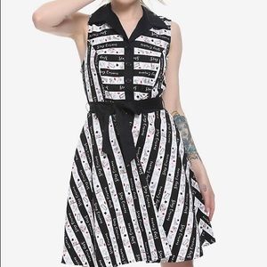 Hottopic Alice in Wonderland dress